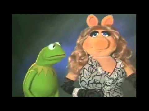 KERMIT & MISS PIGGY SHARE THEIR FORMULA  FOR LOVE