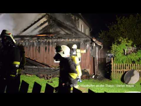 12.08.2016 - Gefährlicher Scheunenbrand mitten in Gastern