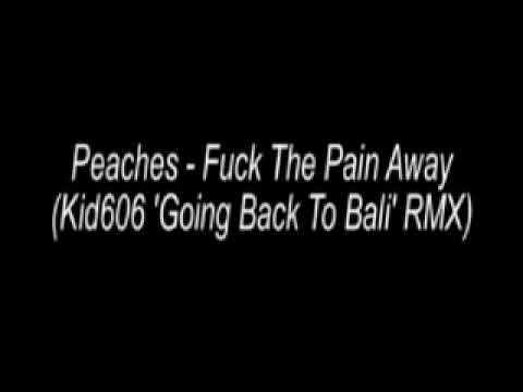 Videoclip de Fuck the Pain Away (Kid606 Going Back To Bali Remix) — Peaches
