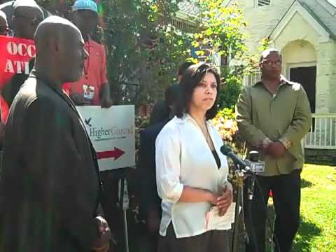 Occupy Our Homes Press Conference in Vine City pt1