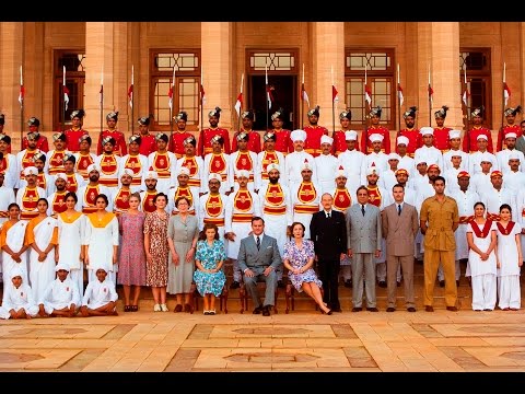 VICEROY'S HOUSE: 'We Can Change A Lot' Clip - IN CINEMAS NOW. Based on a True Story