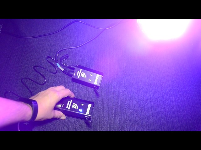 Vídeo relacionado con BeamZ BBP Eazylink DMX inalámbrico set transmisor y receptor, 7 universos simultáneos, conexión sin cables para controladores y luces DMX, ideal para puentes y trusses