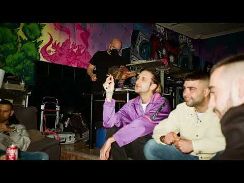 Andres Akira est - PON PON (Videoclip by M. Román) [Prod. Jamanama]