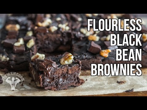 Heart Healthy Flourless Black Bean Brownies / Brownies de Frijoles Negros