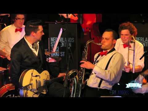 Santa Claus Is Coming To Town