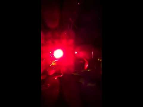 Switchfoot singing Travis song "Sing"