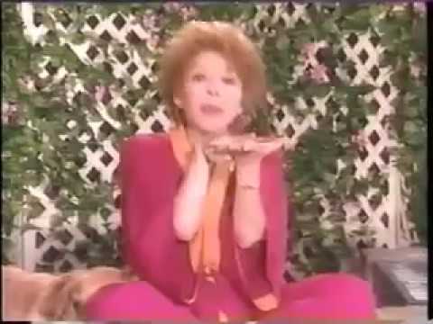 Lamb Chop's Action Songs - 4.) Little Boy Finger Song