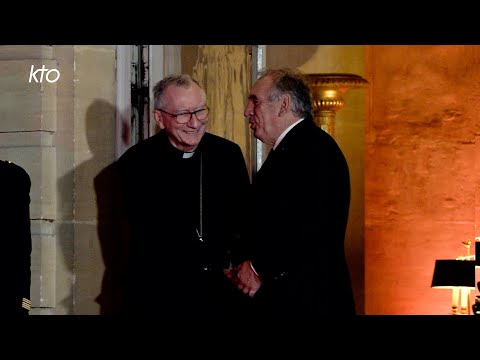 A Paris, le cardinal Parolin s’exprime sur la laïcité française