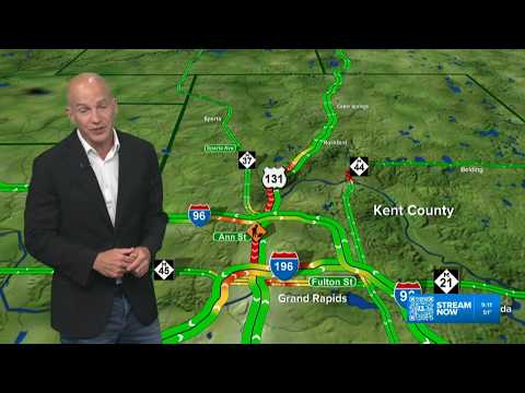 Why traffic is backed up on southbound US 131 in Grand Rapids