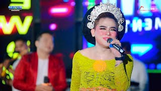 Download lagu CINTA SEGITIGA - MISS DAKEM KARAWANG | NEW DM - GLOBAL STUDIO mp3 Download lagu CINTA SEGITIGA - MISS DAKEM KARAWANG | NEW DM - GLOBAL STUDIO mp3