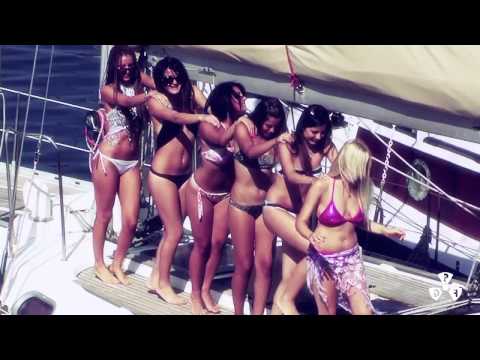 Dj Sanny J feat. Los Tiburones - Fiesta Reggaeton (Official Music Video) [HD]