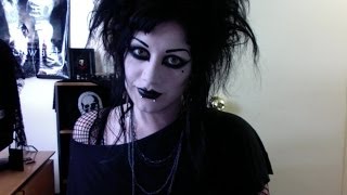 Everyday Goth Makeup Tutorial | Black Friday