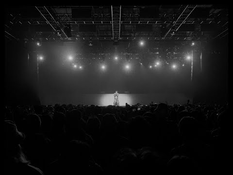 Gummy B - LIGHTS IN YOUR EYES (Live at 更多 2025)