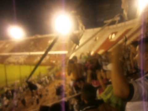 "Esta descontrolada la banda del Pincha !!!" Barra: La Barra de Caseros &bull; Club: Club Atlético Estudiantes