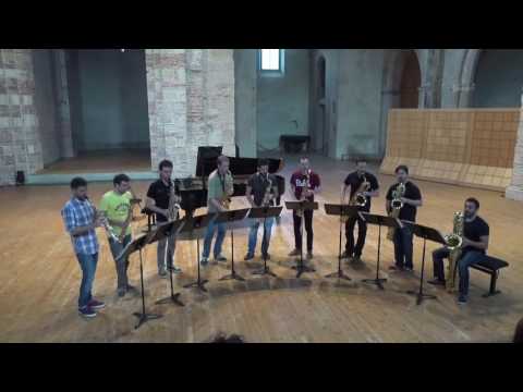 ENSEMBLE SQUILLANTE plays SAMBA DO DIABO by Jean MATITIA ( Christian Lauba )