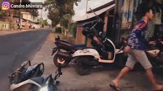 Download lagu STORY WA 30 menit BAHASA JAWA LUCU mas beli baut drat dratan gak pake gandengan mp3 Download lagu STORY WA 30 menit BAHASA JAWA LUCU mas beli baut drat dratan gak pake gandengan mp3