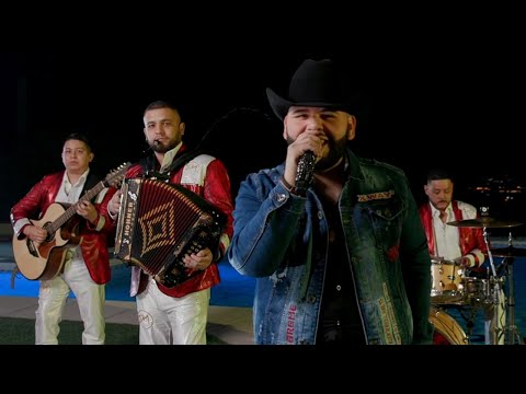 Danny Morales - Moviendo Mandado (Official Video)