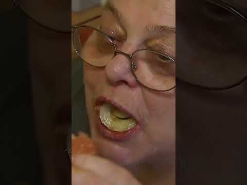 Das Lieblingsfrühstück von Annegret: Ein Kilo Mett!😋 | Ein Block nimmt ab | Family Stories