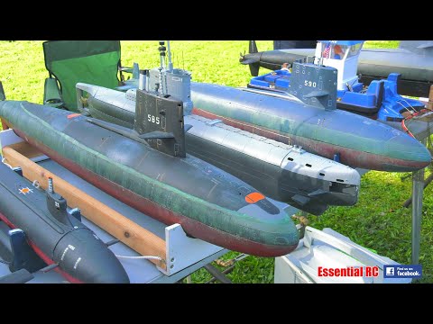 DIVE DIVE DIVE !!! SKIPJACK class U.S. Nuclear radio controlled (RC) Submarine