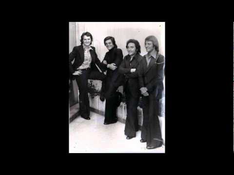 Quiero llorar, quiero gritar - Trocha Angosta (Clasico)