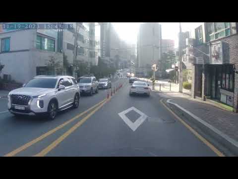 Jeonpo dong escrito Haeundae Ida e Volta -Busan-Coreia do Sul 19/11/2023 NORM0023