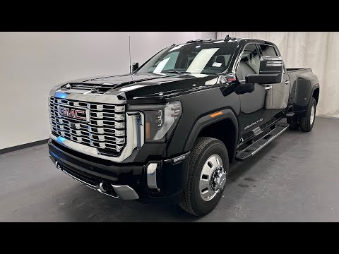 2026 GMC Sierra 3500HD 4WD Crew Cab Long Box Denali in Black for sale at Davis GMC Buick Lethbridge in Lethbridge, AB