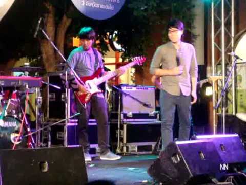 28-06-13 Lipta - ลมหายใจขอองเมื่อวาน @ The Circle Sharing Love Live Music