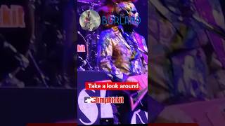 Download lagu Wes Borland guitar Intro #limpbizkit #numetal #shorts #onstage mp3