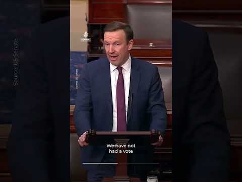 US Democrats condemn war on Iran as Senate resolution fails