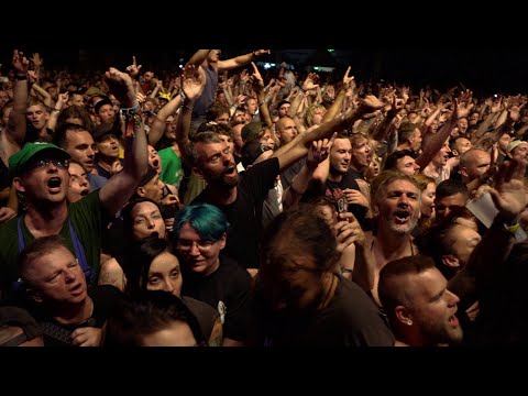 RISE AGAINST - Make It Stop (September’s Children) (Multicam) live at Punk Rock Holiday 2.4