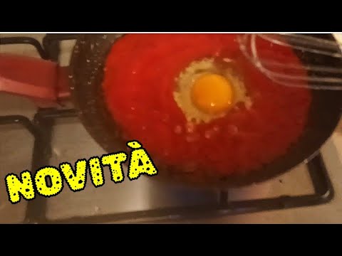 UOVA AL SUGO - STRAPAZZATO - Questo Sughetto Lo Faceva Mia NONNA - NON รจ la ricetta Napoletana