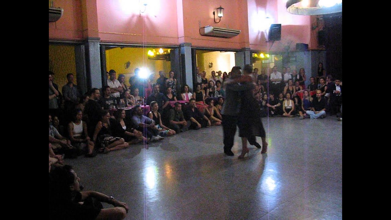 VIRGINIA PANDOLFI y JONATAN AGUERO en Viva La Pepa Milonga. ENCUENTRO de GENERACIONES