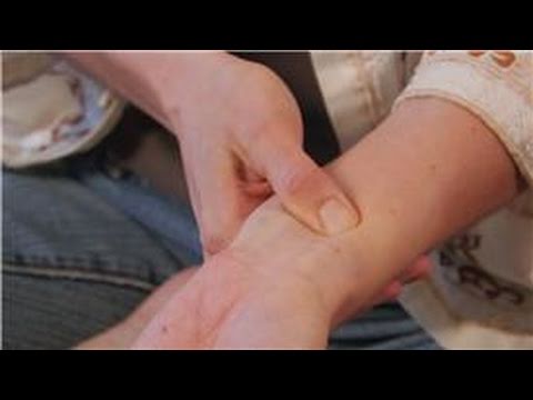 Acupressure Treatments : Acupressure Points in the Palm for Stomach Problems