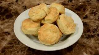 preview picture of video 'Southern buttermilk biscuits'