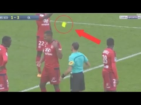 Marcelo gets a ridiculous red card vs Angers after flicking the yellow card by mistake