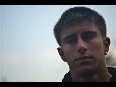 Lores Ft. Macaco Branco - Hadi Kaçalım