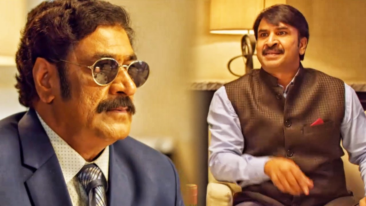 Srinivasa Reddy कह रहा है इसे अच्छा चिकन तो चारकोप नाके पर मिलता