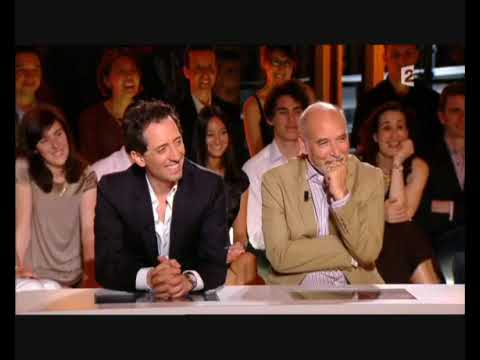 Les tunisiens selon Michel Boujenah!! HQ