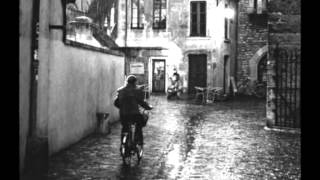 It's a Lonesome Old Town (When You're Not Around) Music Video