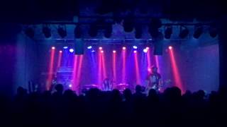 HELMS ALEE - Pleasure center