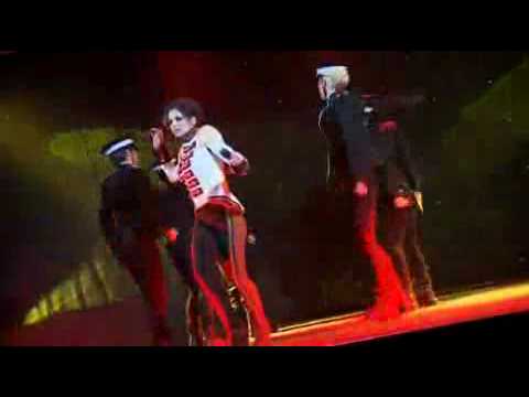 Cheryl Cole - Fight For This Love (Live at the DLD - Germany)