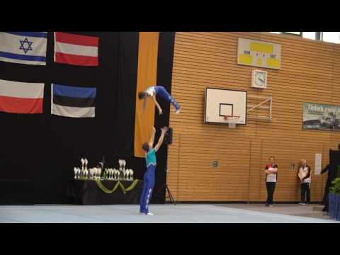 Nils Beuven und Erik Pohl - Acro Cup Albershausen 2017 - M2-Dynamic