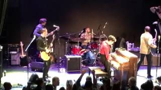 Low Cut Connie HD - Shake It Little Tina NYC 12.2.16