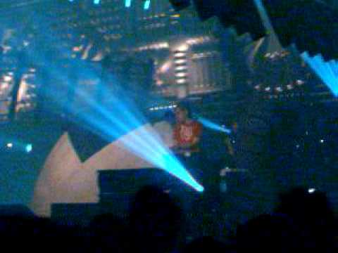 Bassleader 2010 : DJ Ghost and Teka B