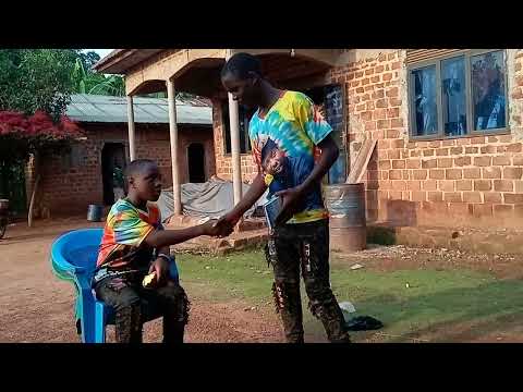 Yesu omumanyi aneda ndimupya kukyalo😭😂😂😳