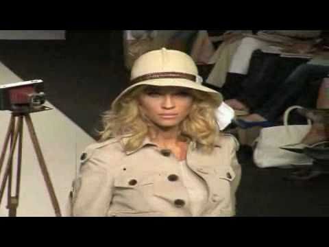 Desfile Kina Fernández