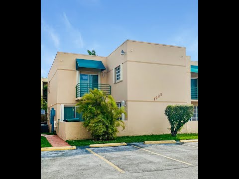 1925 SW 118 Ct., #131 | Les Chateaux