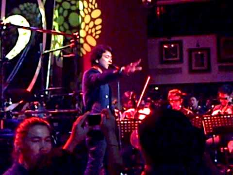 Ely Buendia Performs His Greatest Hits: Maselang Bahaghari