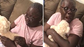 Georgia Woman Hears Late Mom&#39;s Voice in Teddy Bear