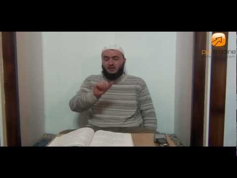 Hfz. Esad Mahmutović - VELIČINA UZVIŠENOG ALLAHA (emotivno)